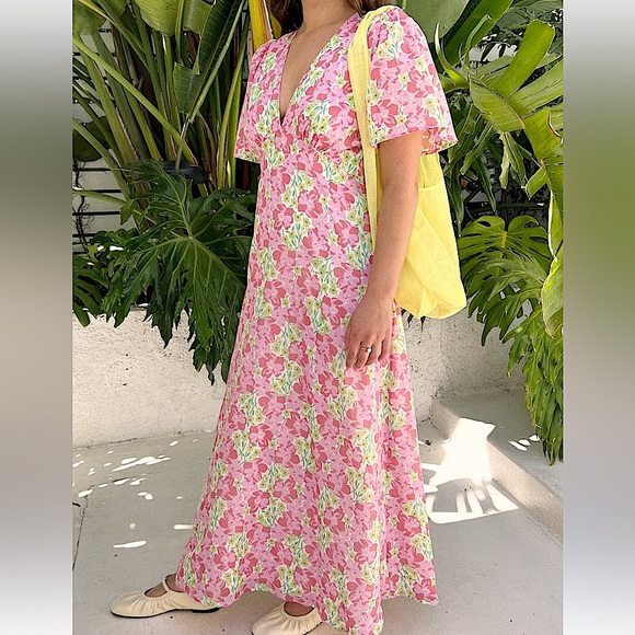 Lisa Says Gah Dresses & Skirts - Lisa Says Gah! Floral Grace maxi Dress Small